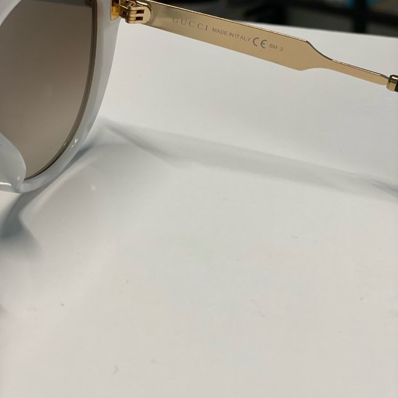 Authentic Gucci Sunglasses Cat Eye Mother of Pearl main image 4